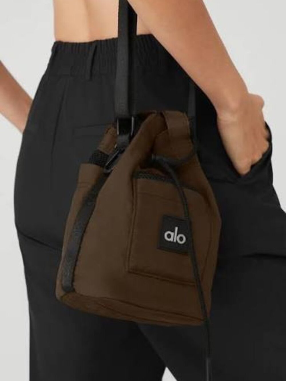 Alo Yoga Utility Cross Body Bucket Bag - Brown - NWT